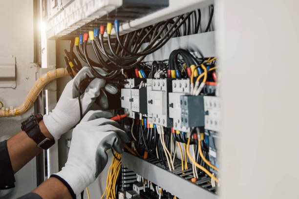Best Licensed Electrician  in Raynham Center, MA